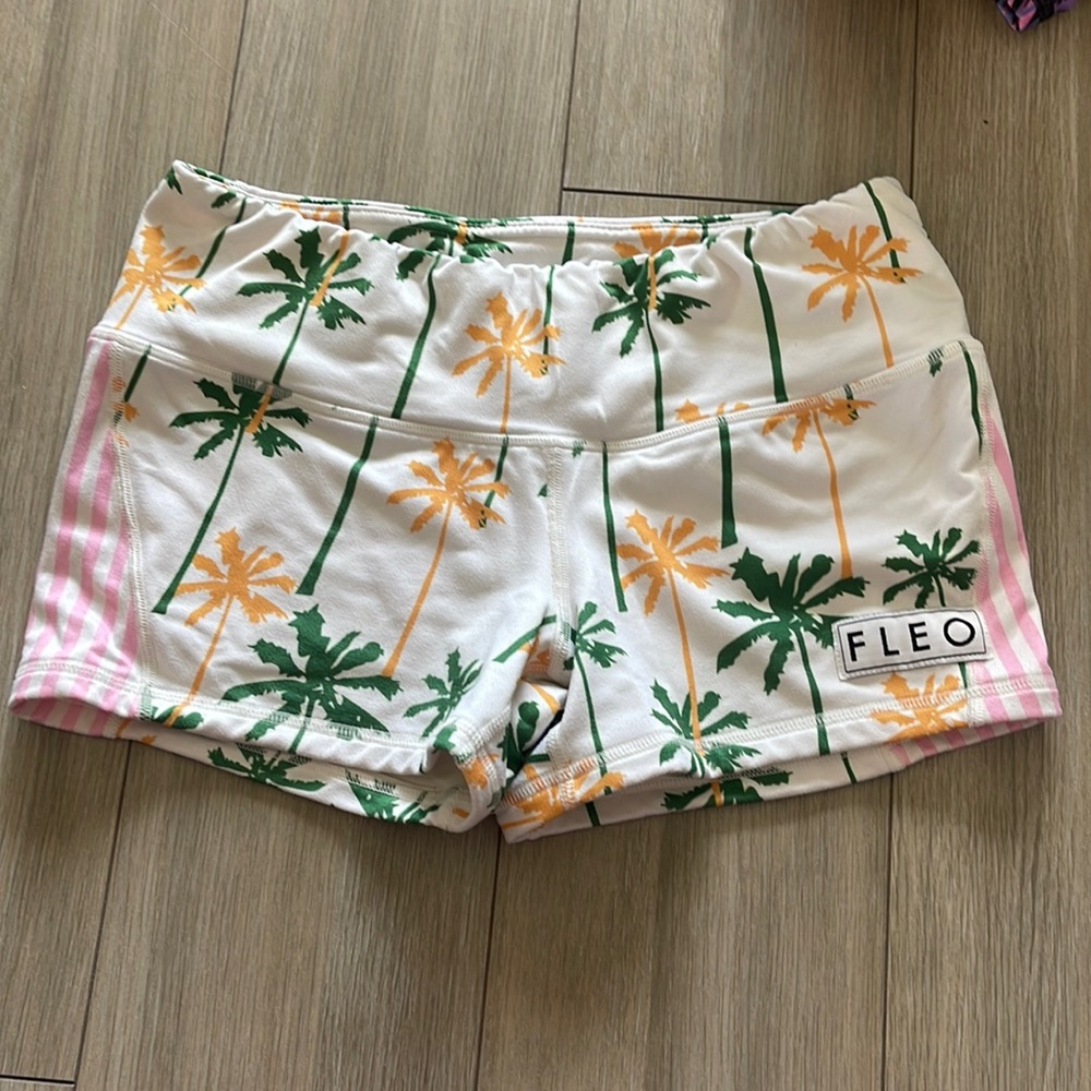Fleo Original Shorts Limited Edition Palms